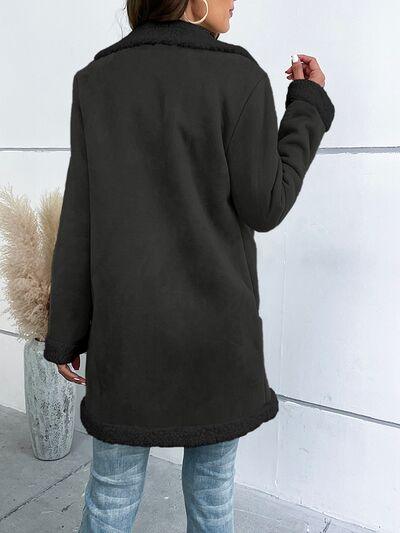 Chic Buttoned Long Coat with Lapel Collar: Fashionable and Cozy Outerwear for Winter