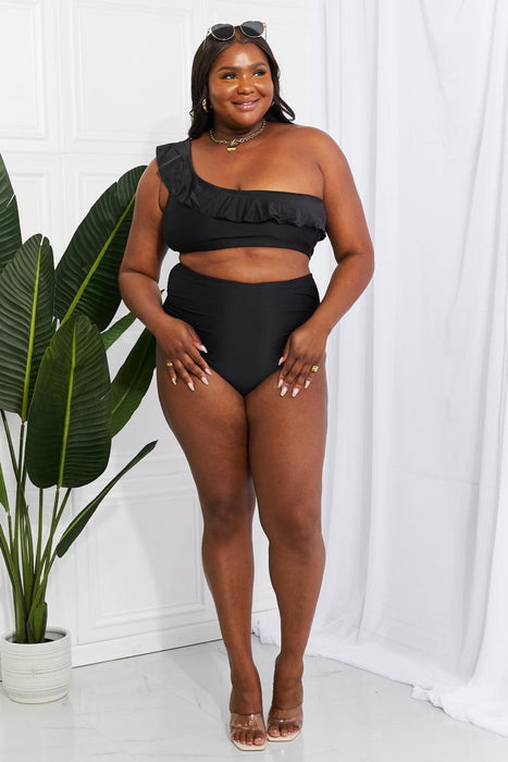 Elegant Midnight One-Shoulder Black Swimwear