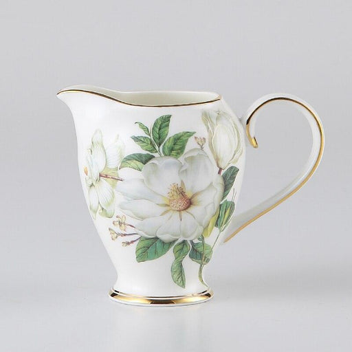 Elegant Golden-Rimmed Chrysanthemum Bone China Tea Set: Luxurious English Craftsmanship