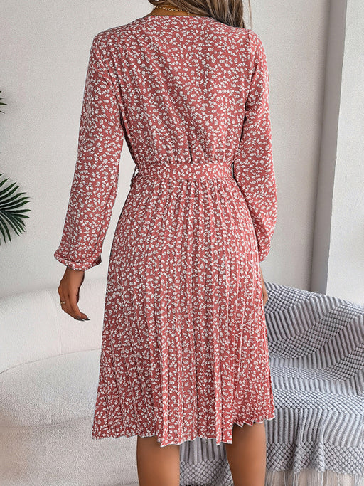 Floral Elegance: Stylish Long-Sleeve Dress with Pleated Hem for Women