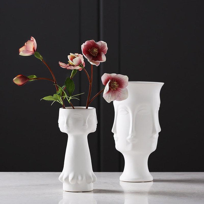 Sophisticated Matte White Ceramic Vase/Planter for Modern Home Styling